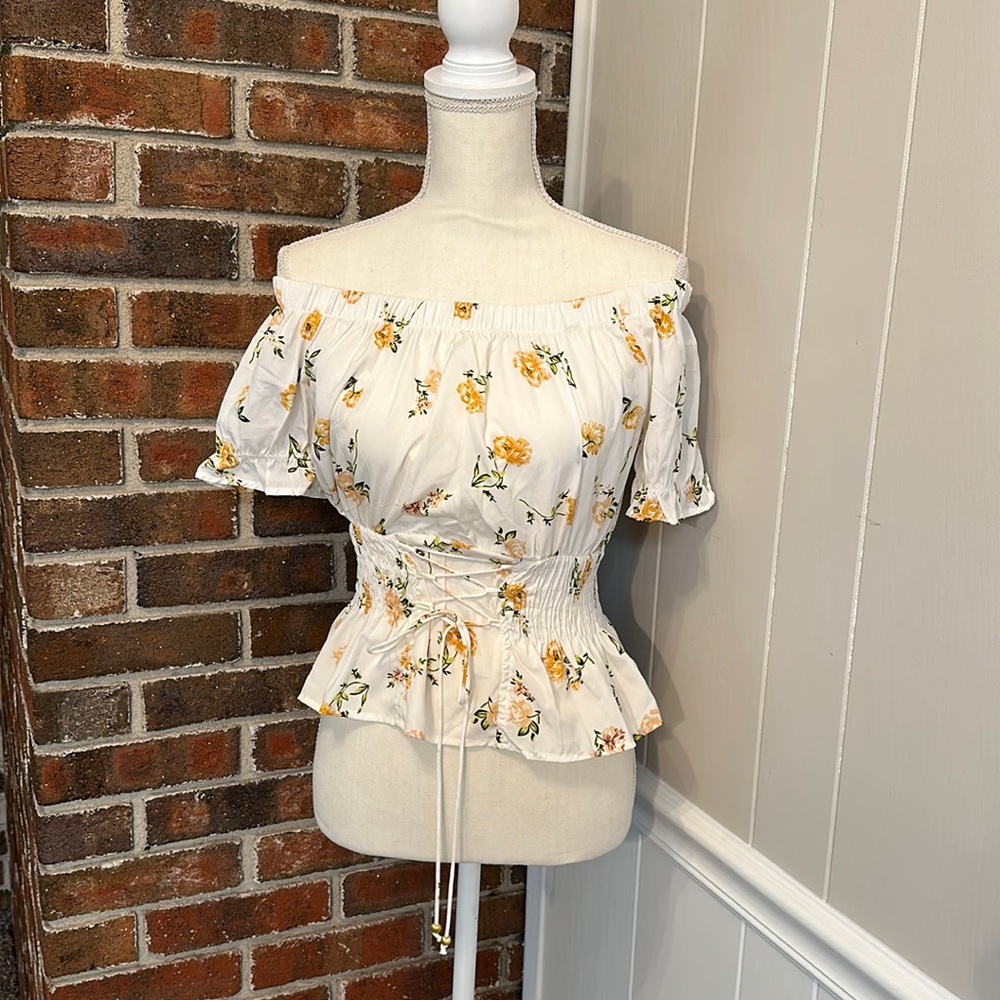 Off the shoulder rouched corset